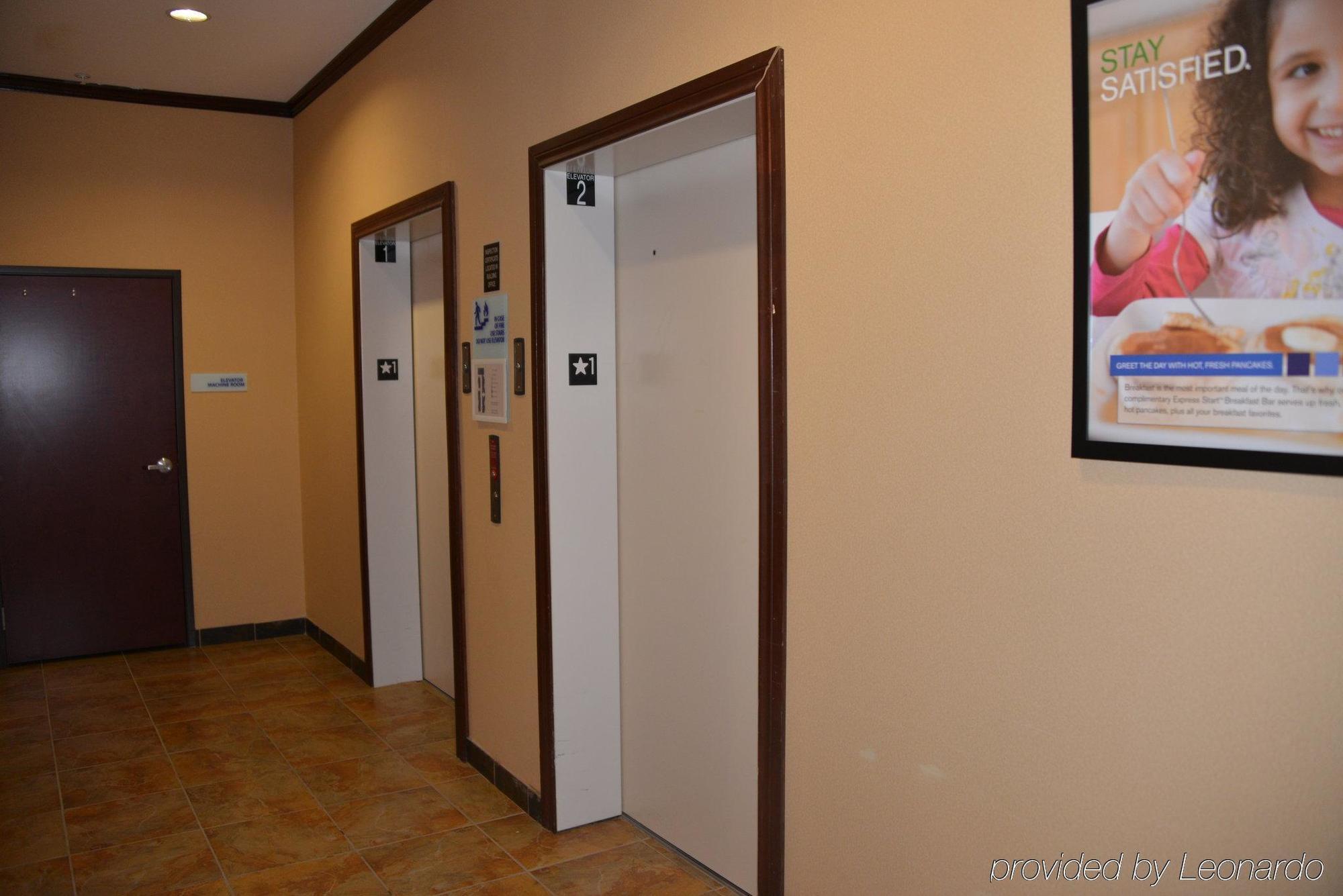 Holiday Inn Express Hotel & Suites Dumas By Ihg Exteriör bild